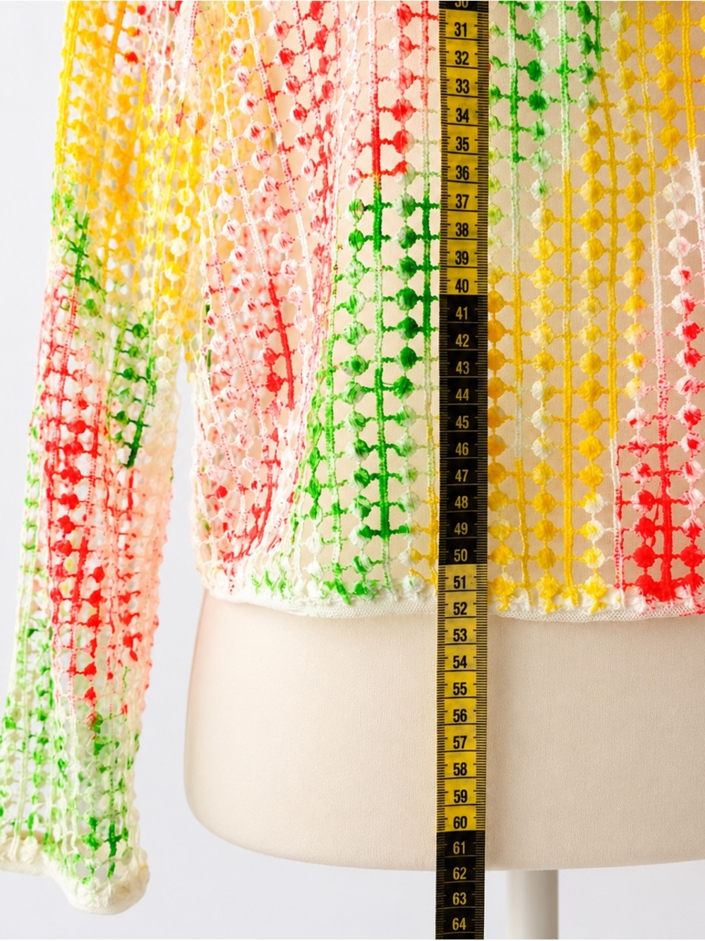 Tropicália Reworked Hand-Painted Open-Knit Mesh Top - Picture 3 of 4